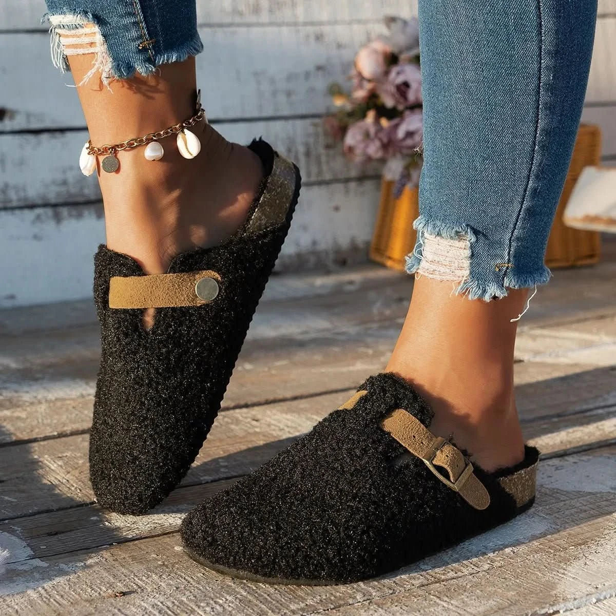 Women Comfortable Shoes | Lined Crocs-Women Shoes-Homefinn