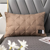 Bed Pillow | Neck Support · Homefinn