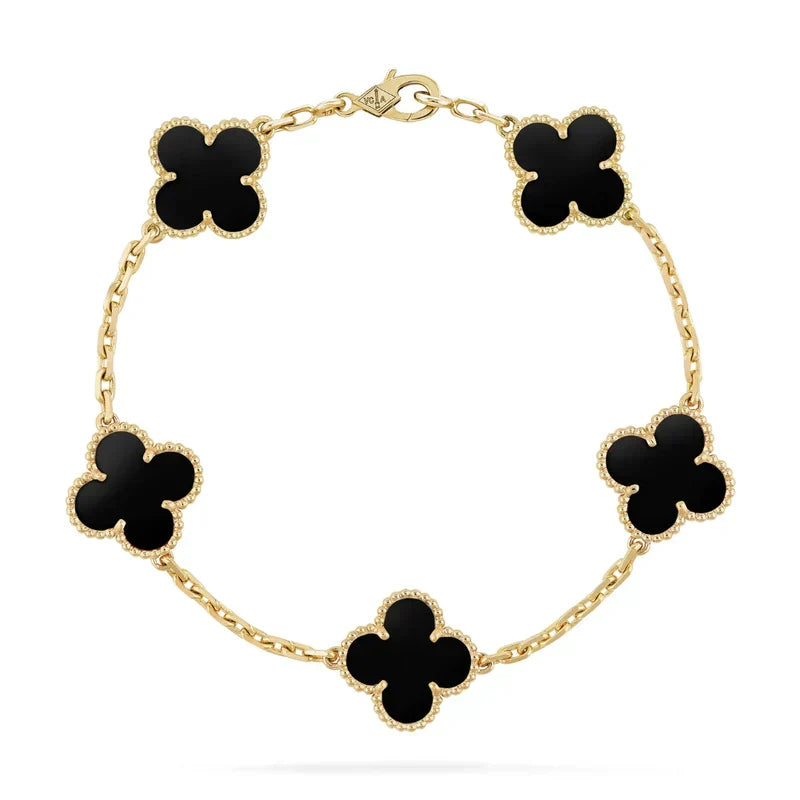 Clover Jewellery Set | Necklace Bracelet Earrings · Homefinn