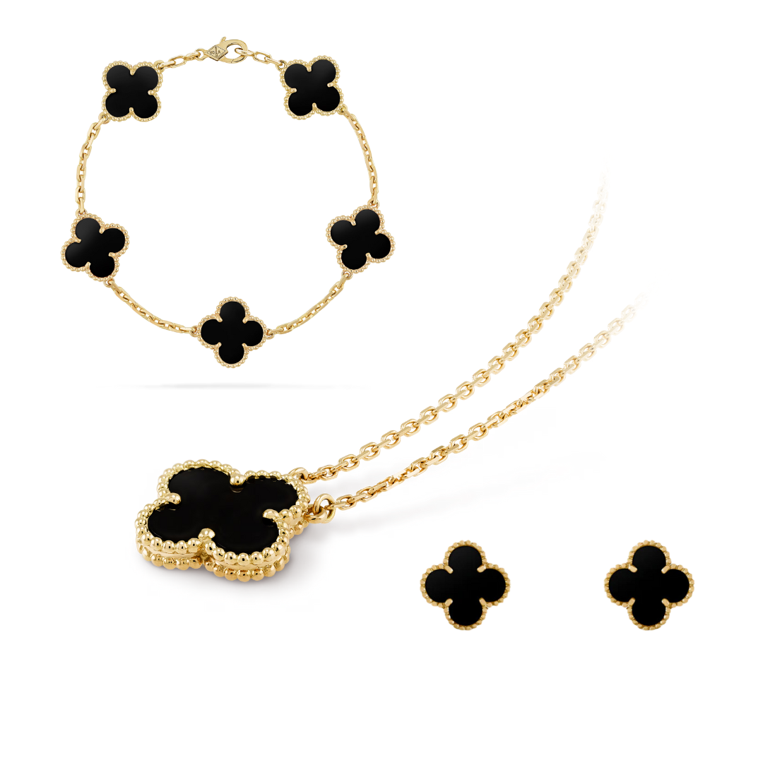 Clover Jewellery Set | Necklace Bracelet Earrings · Homefinn