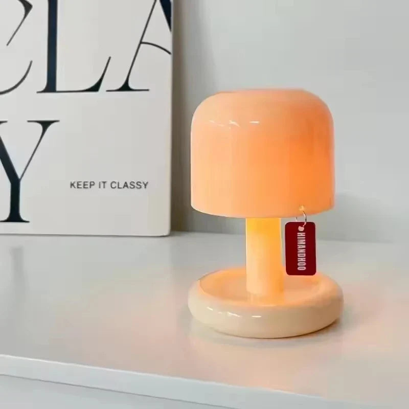 Mini Table Lamp | USB Rechargeable · Homefinn