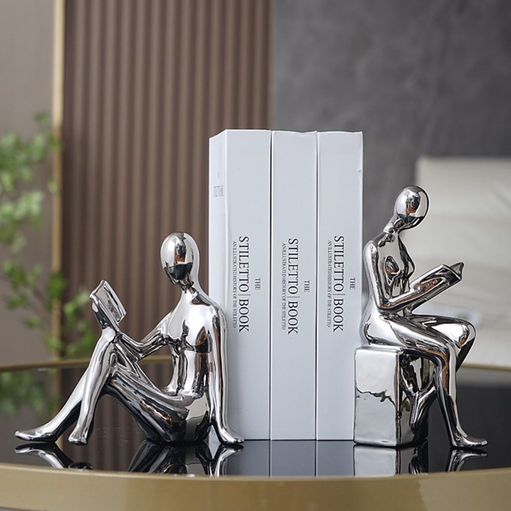 Modern Bookends Set | Reading Figures · Homefinn