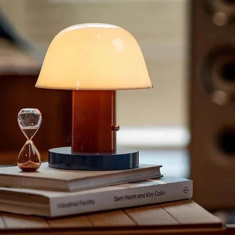 Modern Mushroom Table Lamp | LED Light · Homefinn