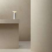 Modern Table Lamp | LED Light · Homefinn