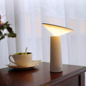 Modern Table Lamp | LED Light · Homefinn