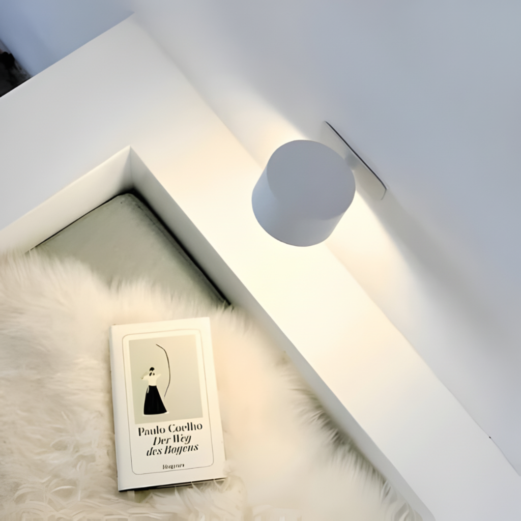 Modern Wall Light | Rechargeable LED · Homefinn