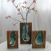 Nordic Vase | Wooden Frame · Homefinn
