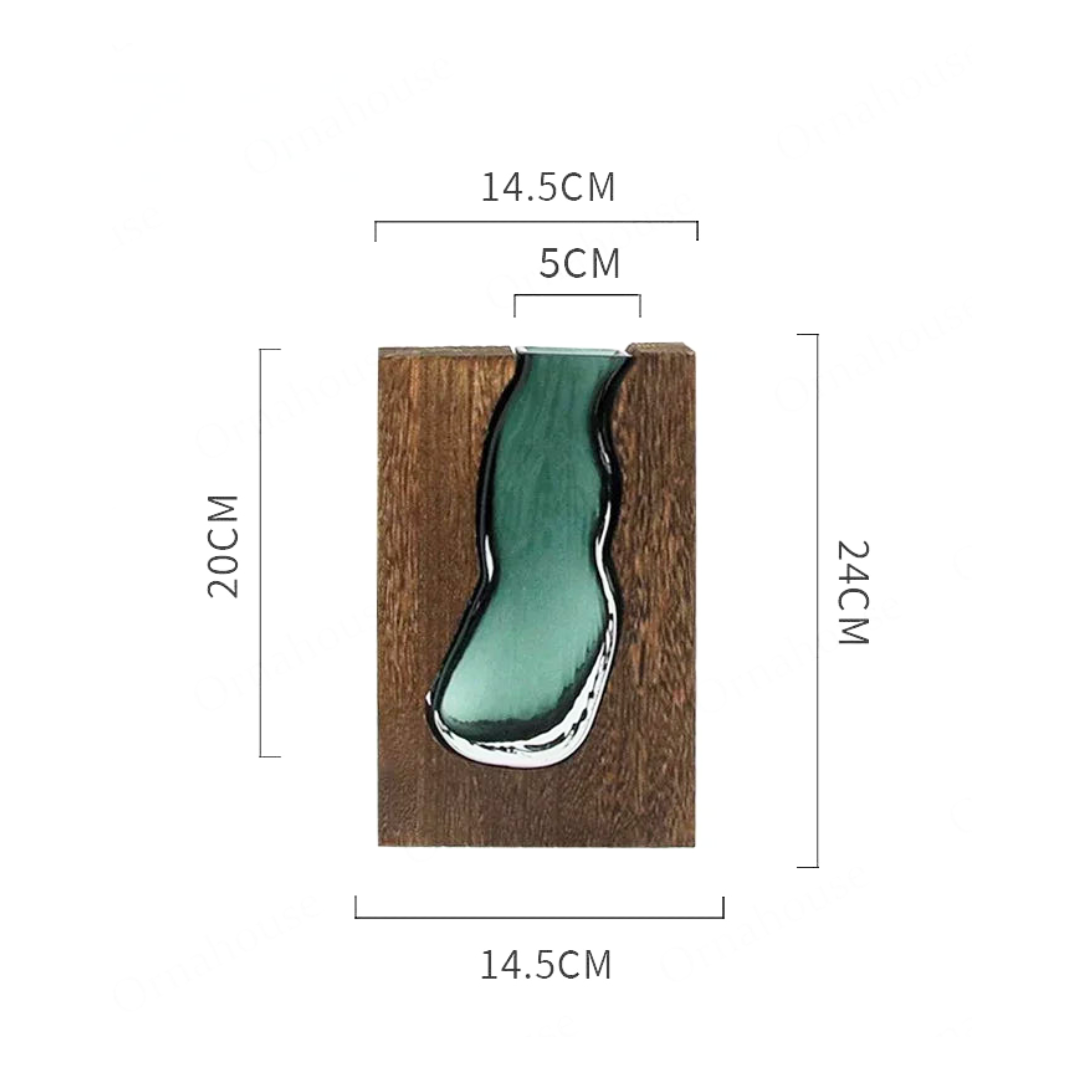 Nordic Vase | Wooden Frame · Homefinn