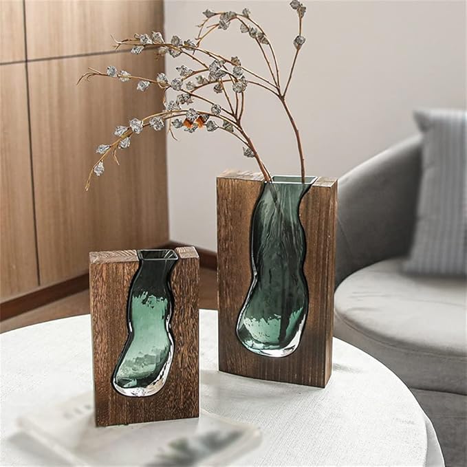 Nordic Vase | Wooden Frame · Homefinn