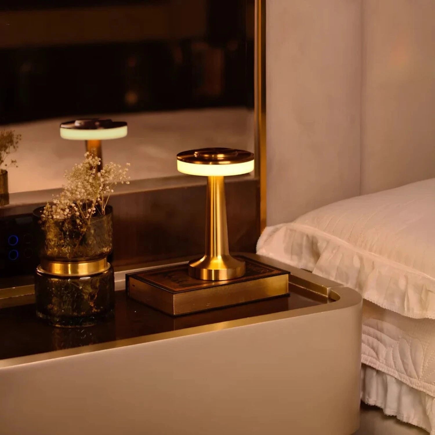 Portable Table Lamp | USB Rechargeable · Homefinn
