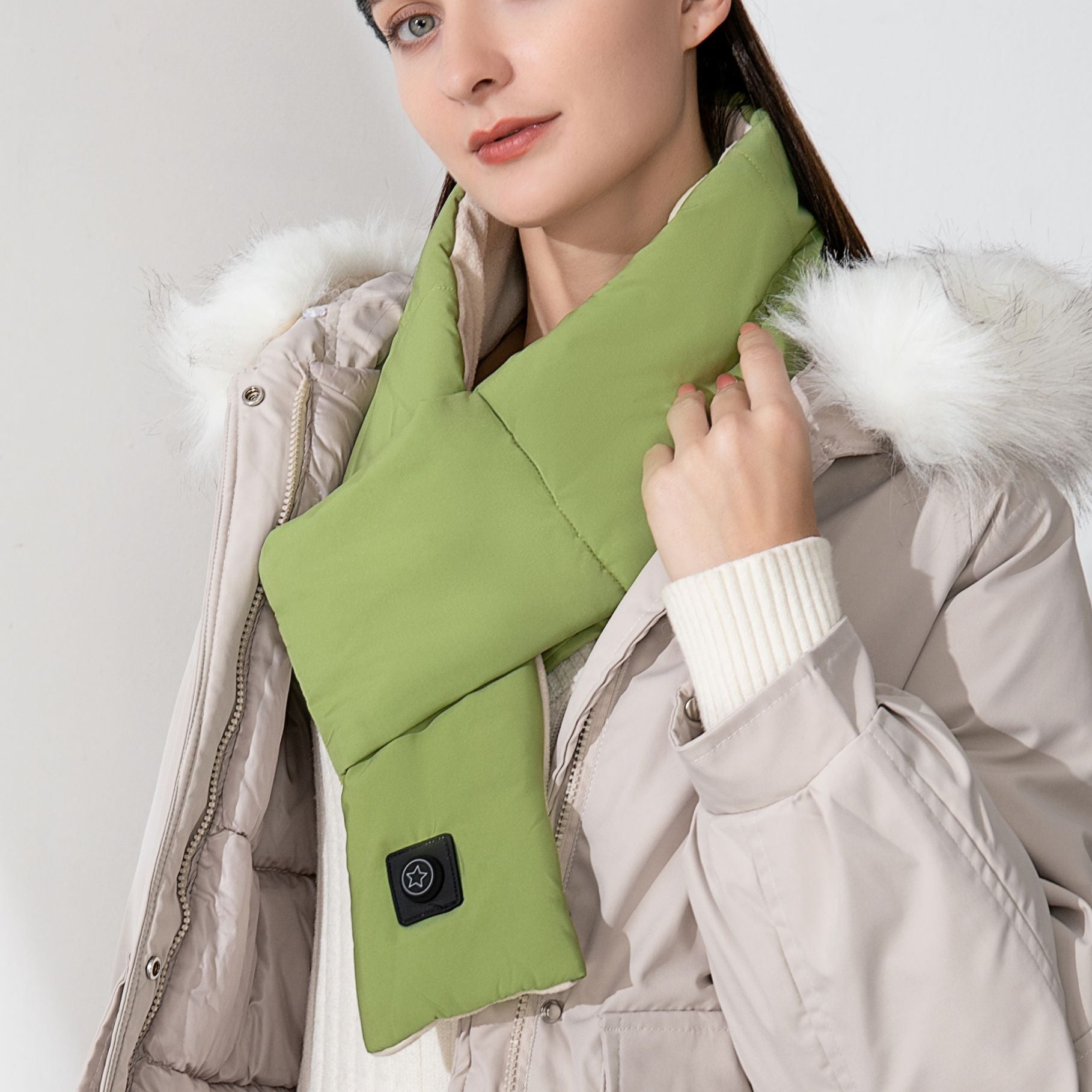 Rechargeable Heated Scarf | USB Powered · Homefinn