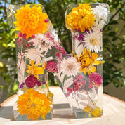 Resin Letter Night Light | LED Pressed Flowers · Homefinn