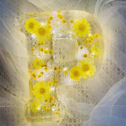 Resin Letter Night Light | LED Pressed Flowers · Homefinn