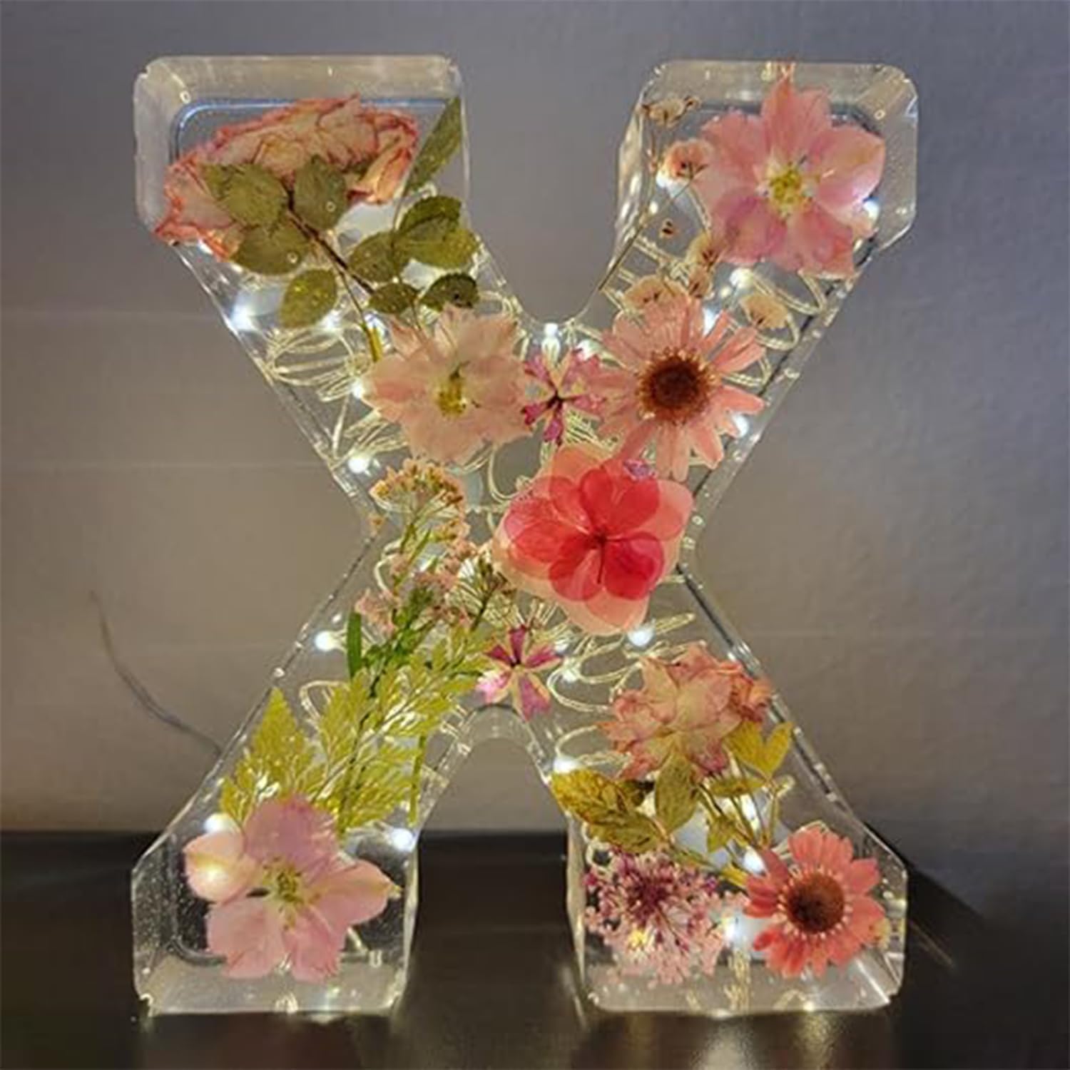 Resin Letter Night Light | LED Pressed Flowers · Homefinn