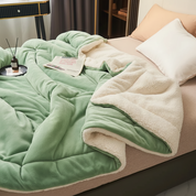 Reversible Throw Blanket | Sherpa Lined · Homefinn