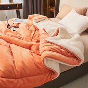 Reversible Throw Blanket | Sherpa Lined · Homefinn