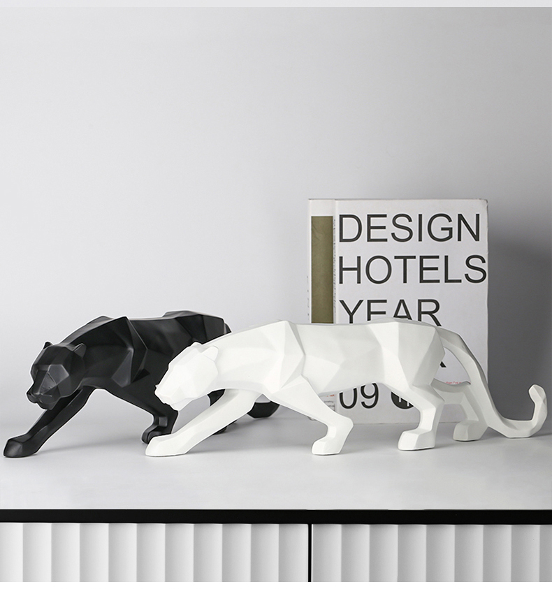 Animal Sculpture | Black Panther Figurine-Figurine-Homefinn