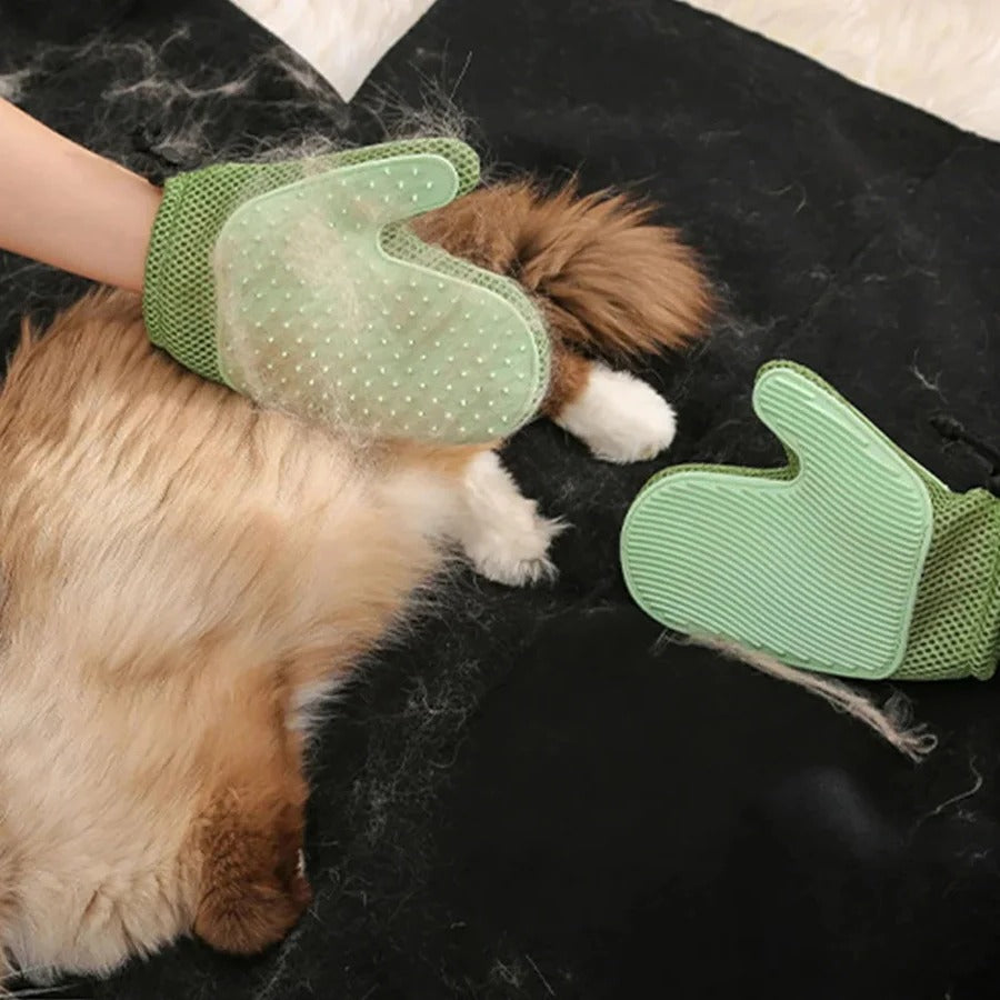 2-in-1 Pet Grooming Gloves for Cats and Dogs - Image 4