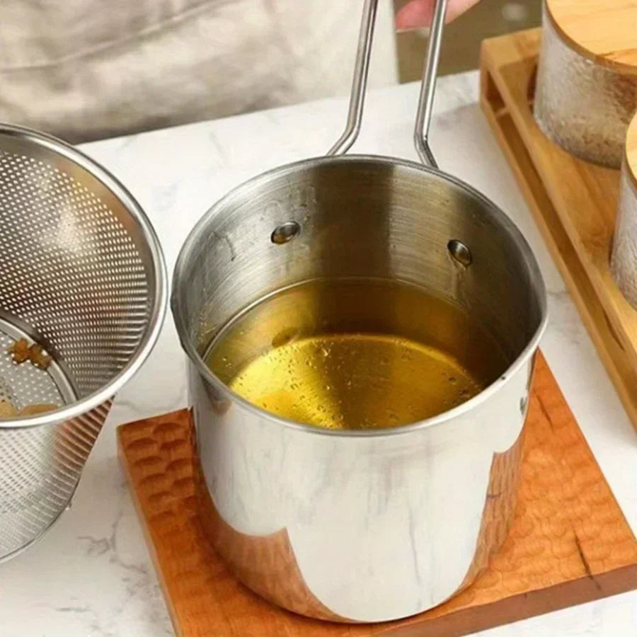 Stainless Steel Oil Pot | Fine Mesh Oil Strainer-Fryer Pot-Homefinn