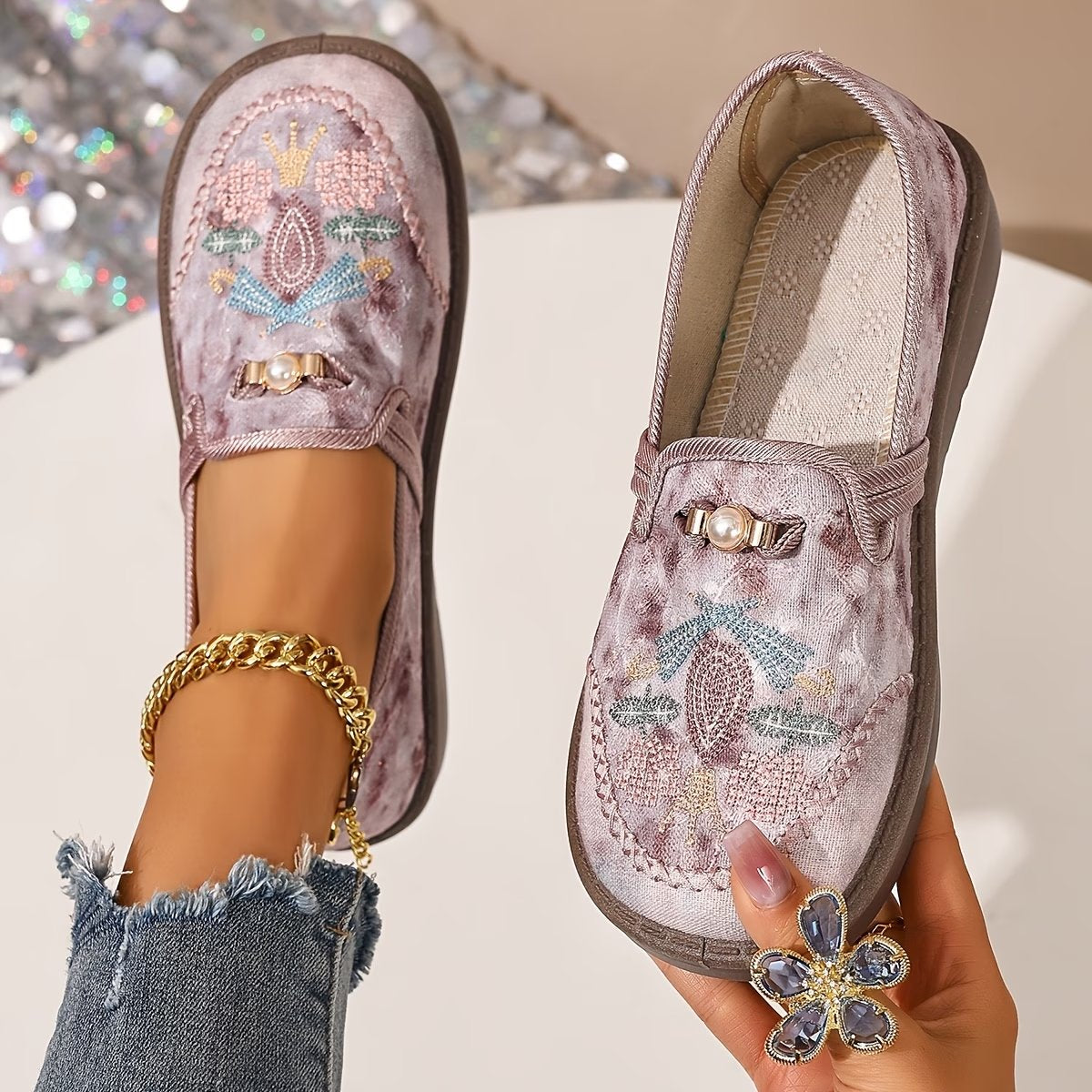 Women's Embroidered Floral Slip On Shoes | Rounded Toe Decorative Accent Everyday Wear-Women Shoes-Homefinn