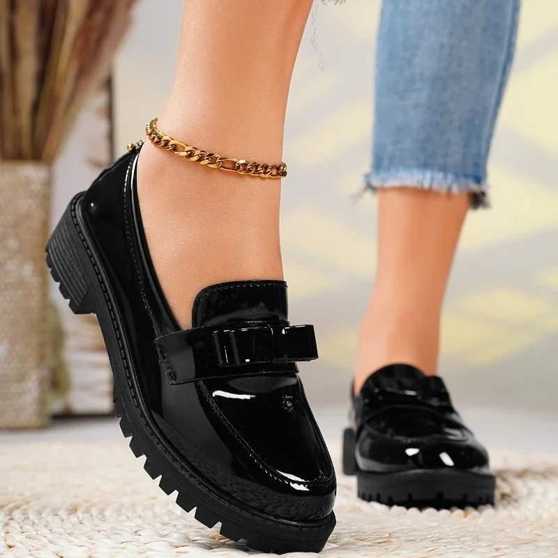Mia | Women's Orthopedic Loafers Patent Leather Slip-On Bow - Image 5