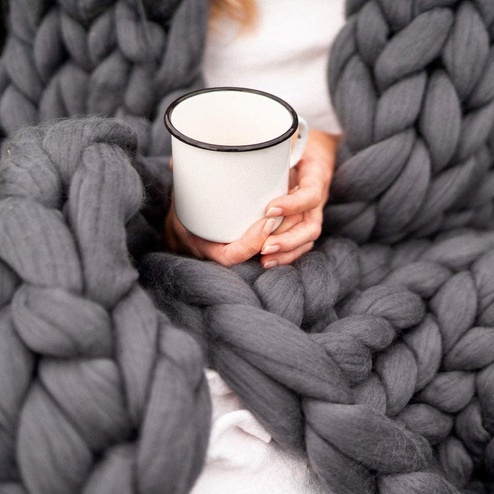 Chunky Knitting Yarn | Giant Arm Knitting Blanket-Knitting-Homefinn